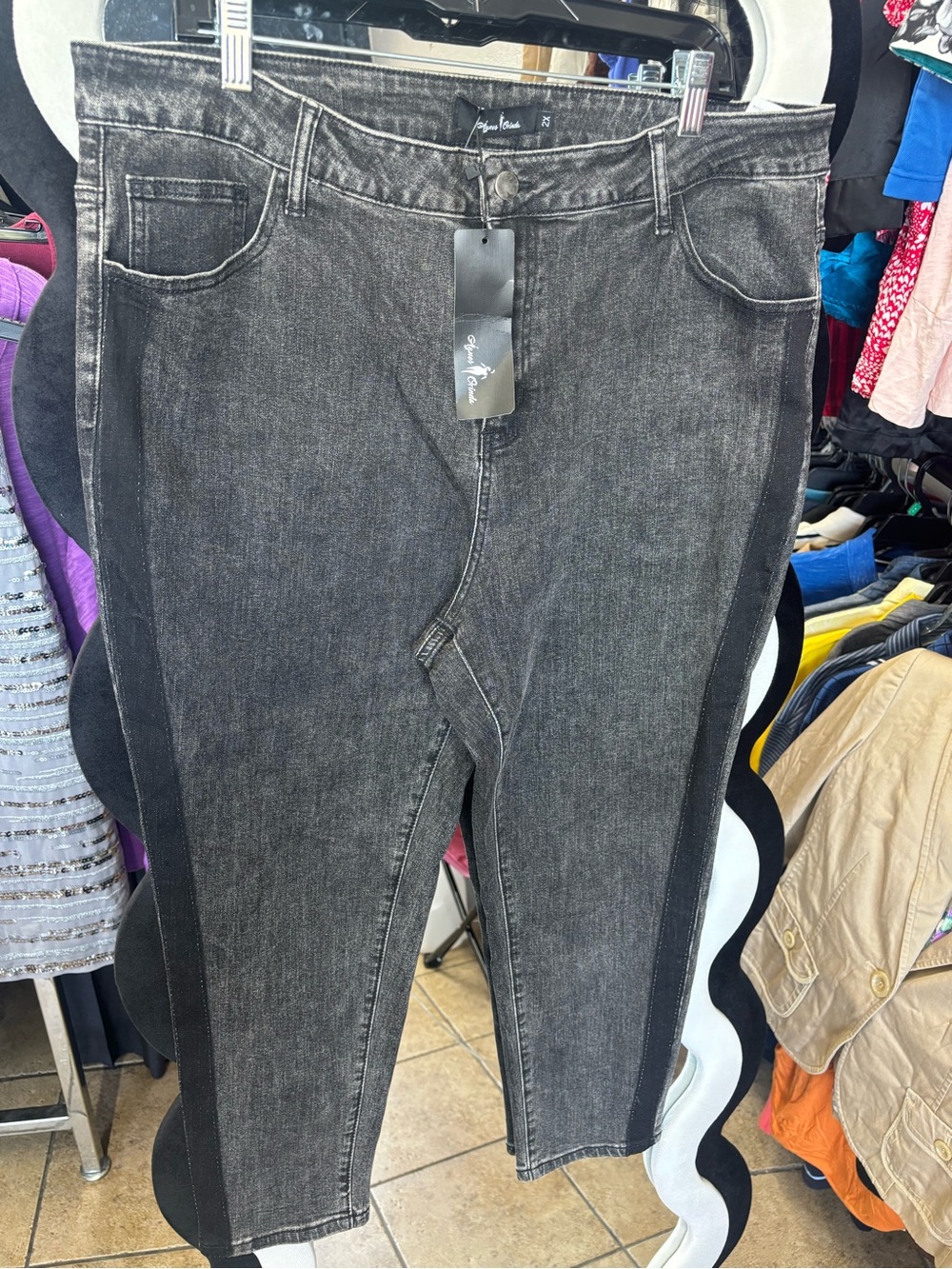 AGNES ORINDA Black Washed Skinny Jeans with Contrast Side Panels - Women